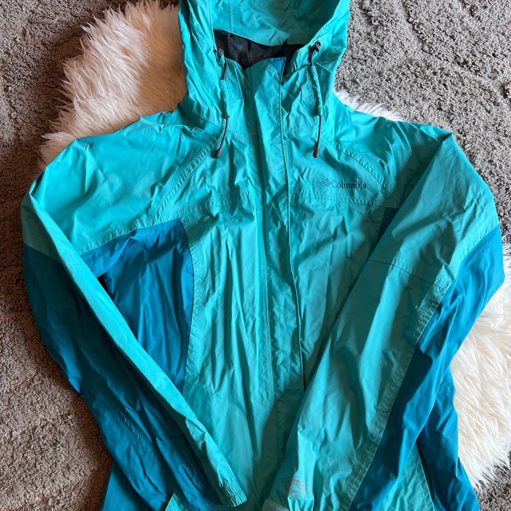 Columbia Windbreaker, Size S, Teal Blue and Sea Green